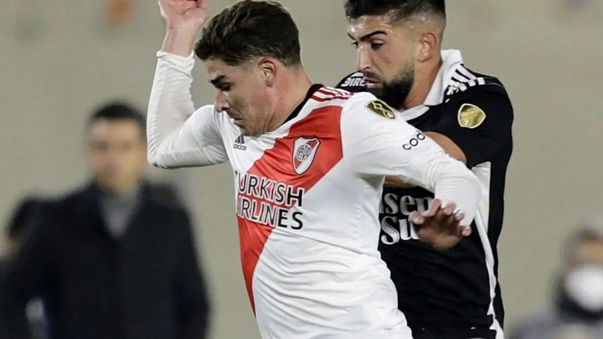 Colo-Colo enfrentará a River Plate.