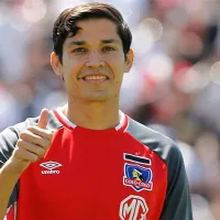 [VIDEO] Vieja y sana costumbre: Matías Fernández se luce con golazo de tiro libre