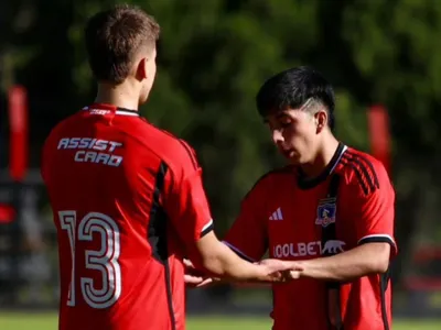 [VIDEO] Imparable: Lateral Izquierdo de Colo-Colo Sub-17 se luce nuevamente con un golazo ante Venezuela
