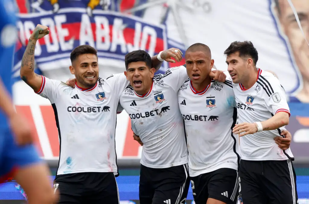 Colo-Colo no aprovechó la ventaja y empató ante la ‘U’.