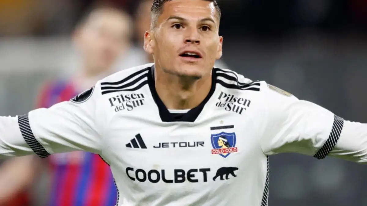 Colo-Colo enfrentará a la U este sábado.