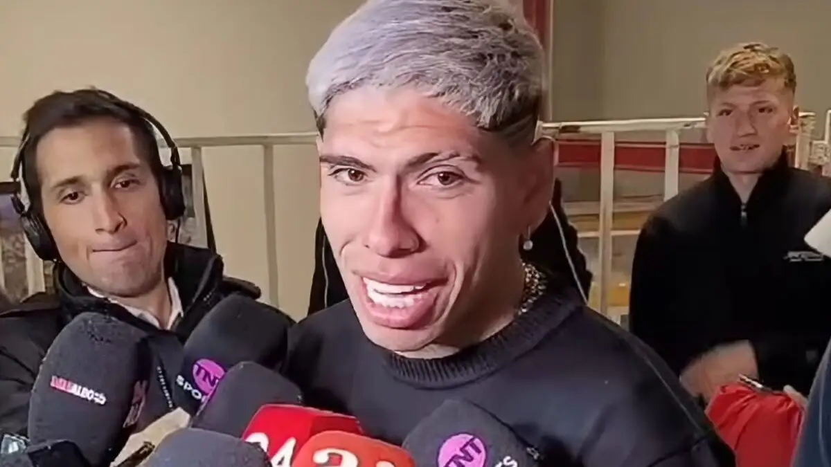 Carlos Palacios.