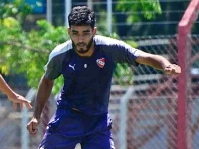 Un verdadero calvario: Futbolista a prueba en Colo-Colo vive una desesperante pesadilla en su estadía en Macul
