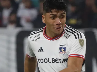 Todo avanza rápido: La estrategia de Colo-Colo para retener a Damián Pizarro por más tiempo ante inminente oferta