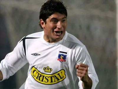 ¡Y si convierte Aceval! El ex jugador de Colo-Colo dejó el retiro para fichar por un impensado club