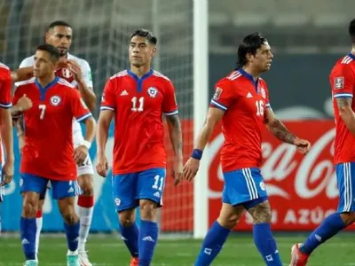 A tener cuidado: 9 jugadores chilenos podrían perderse el encuentro frente a Uruguay