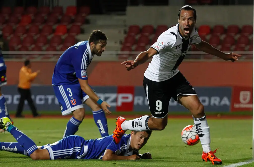Luis Pedro Figueroa jugó en Colo-Colo y le anotó un gol a la U en la final de la Copa Chile 2015.