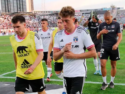 No se puede creer: Colo-Colo recibe inesperada salida que pone en aprietos a Blanco y Negro