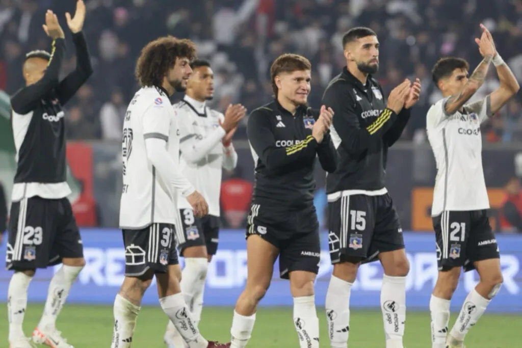 Jugadores de Colo-Colo tras el triunfo sobre PAlestino