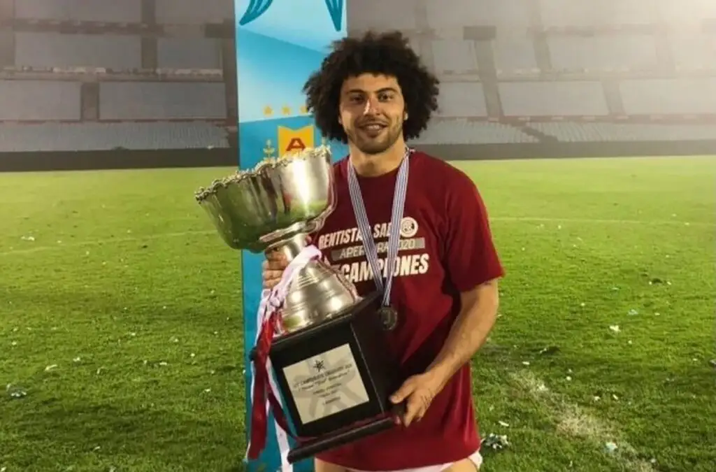 ‘Peluca’ consiguió el Torneo de Apertura con Rentistas antes de recalar en Macul.