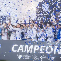 Levantaron el trofeo: Dos ex Colo-Colo se consagraron campeones de la Supercopa Internacional en Argentina