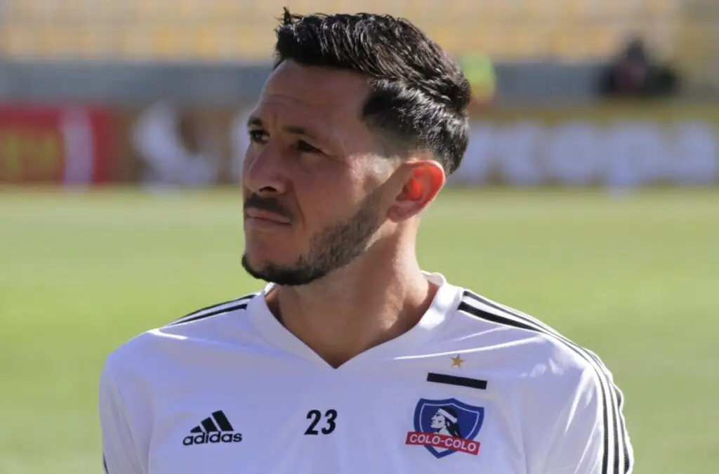 Ramiro González saldría de Colo-Colo en diciembre.