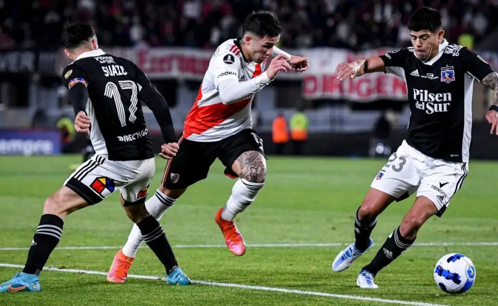 Colo-Colo enfrentaría a River Plate en partido amistoso.