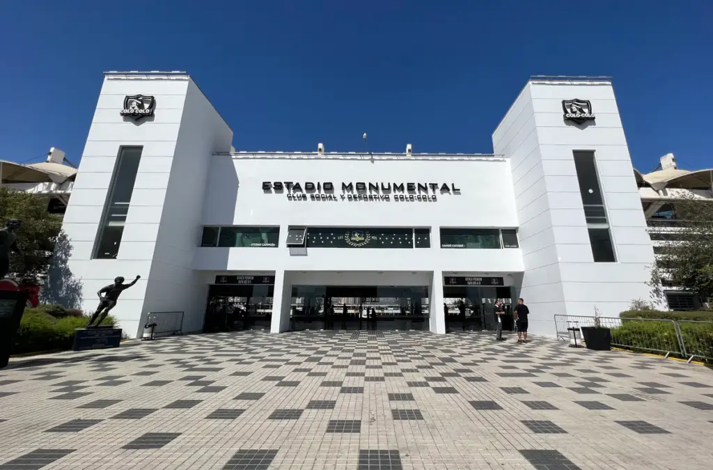 El evento cancelado se iba a realizar en el Estadio Monumental.