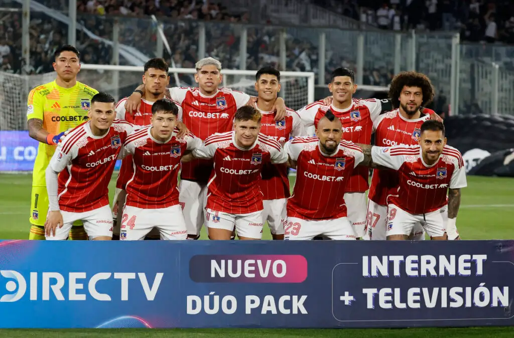 Colo-Colo se pone al día en el Campeonato Nacional.