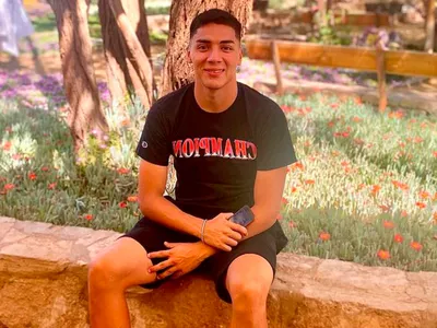 Su papá fue tetracampeón con Colo-Colo, hizo sus inferiores en Pedrero y busca revivir a un grande de Chile