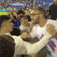 Hijos de Gustavo Quinteros casi se van a los golpes con hinchas de Vélez: DT pidió sacar a los «tontos»