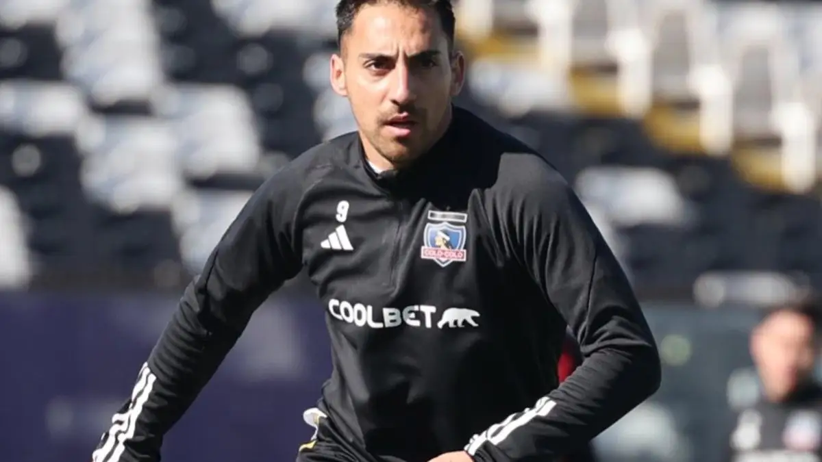 Javier Correa prepara su debut en Colo-Colo.