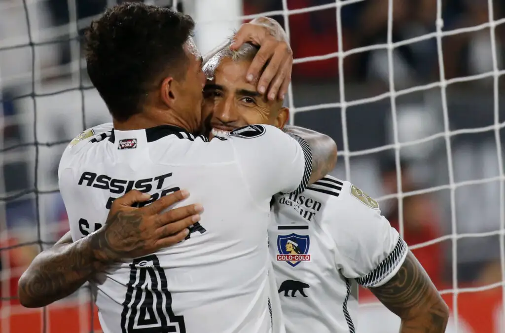 Alan Saldivia y Arturo Vidal estarían recuperados.