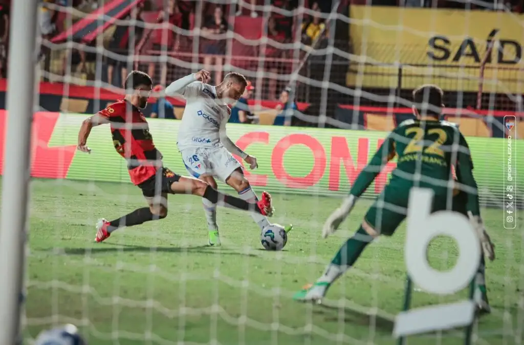 Fortaleza viene de empatar 0 a 0 ante Sport Recife por el Brasileirao.