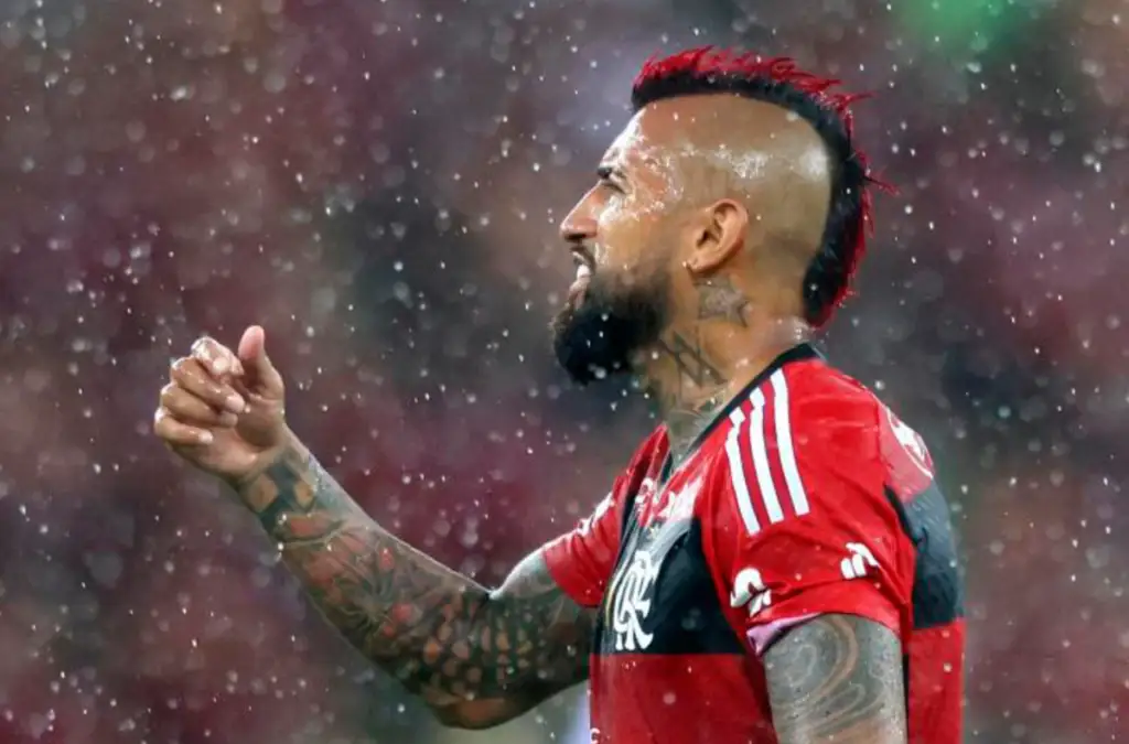 Arturo Vidal no vive un grato momento en el Flamengo de Brasil.