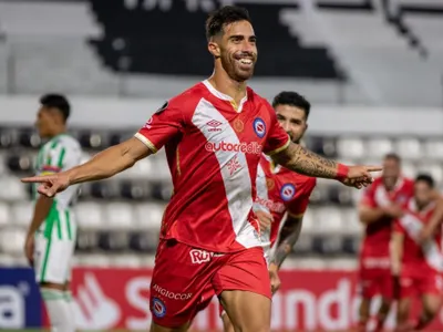 Viejo anhelo de Colo-Colo se ubica en el equipo ideal de la Copa de la Liga