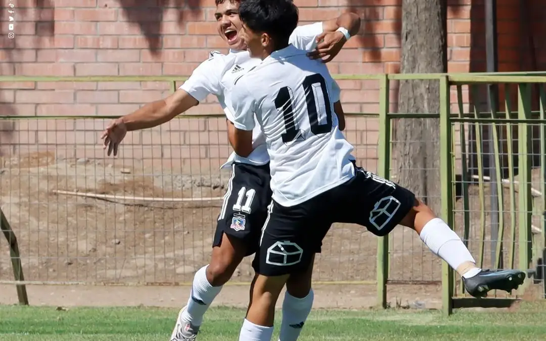 Colo-Colo Oficial