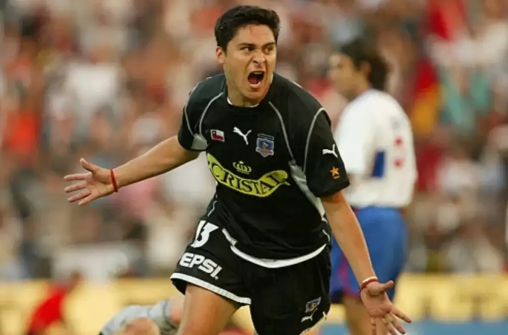 Neira ganó tres títulos con el Cacique, siendo el más importante el Clausura del 2002.