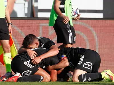 ¿Y si te llama Morón? Ex Colo-Colo quedó con el pase en su poder y busca club para la temporada 2023