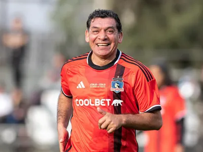 Formación y goleadores: El histórico encuentro entre el plantel de Colo-Colo de Todos los Tiempos y socios del club