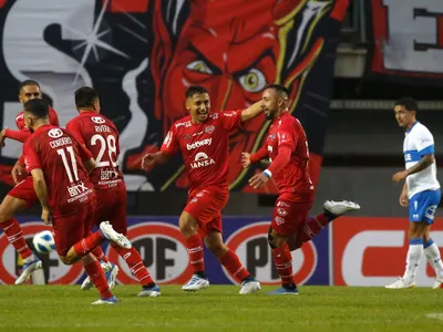Atención, albos y albas: La gran baja que presentará Ñublense en su visita a Colo-Colo