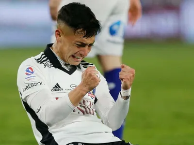 Zavala entre ellos: Seis futbolistas que llegaron como figuras a Colo-Colo y fueron relegados a la banca
