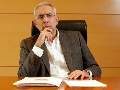 [VIDEO] Sabían lo que se venía: La advertencia que recibió Carlos Cortés tras golpear a Aníbal Mosa
