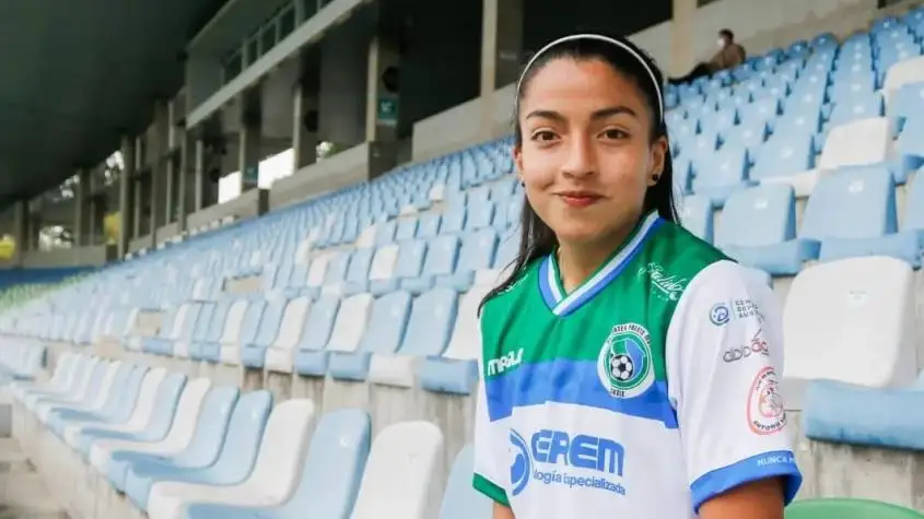 Alexia Gallardo se transformaría en nuevo refuerzo de Colo-Colo femenino.