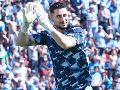 ¿Portazo a Colo-Colo? Gabriel Arias entrega firme respuesta sobre su futuro en Racing