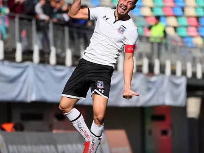 Colo-Colo sufre por un central y deja partir gratis a un canterano