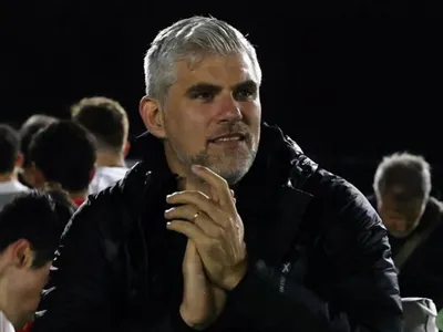 «El mejor de Chile»: Manuel de Tezanos elige a jugador de Colo-Colo como la figura de La Roja ante Paraguay