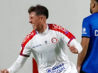 [Video]: Así fue el gol de Pablo Parra tras confirmarse su partida de Colo-Colo