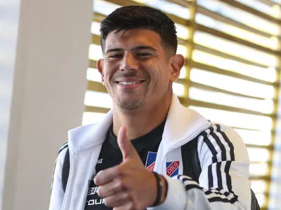 Con nombre y apellido: Esteban Pavez solicitó subir a juvenil de Colo-Colo al primer equipo