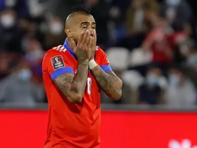 Increíble: Conoce la estafa que anda circulando en internet sobre el funeral del padre de Arturo Vidal