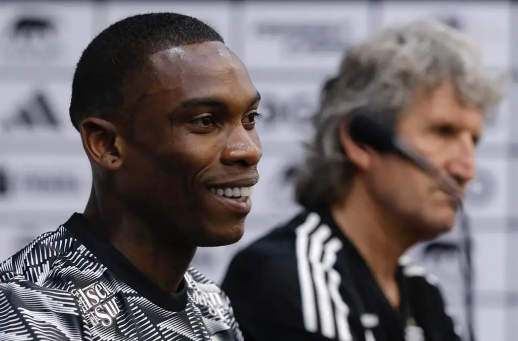 Fabián Castillo asoma como titular en el esquema de Gustavo Quinteros para la temporada 2023.