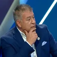 Claudio Borghi apunta al jugador que es la solución de Colo-Colo y desafía a Quinteros: «No entiendo por qué no juega»