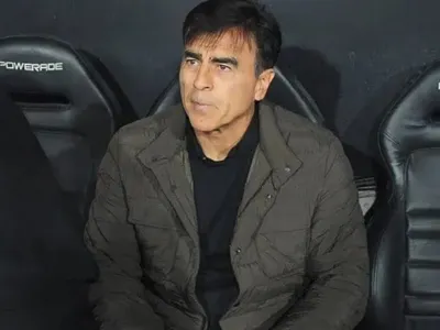 ¿Dejó la puerta abierta? Gustavo Quinteros rompe el silencio sobre opción de dirigir a La Roja