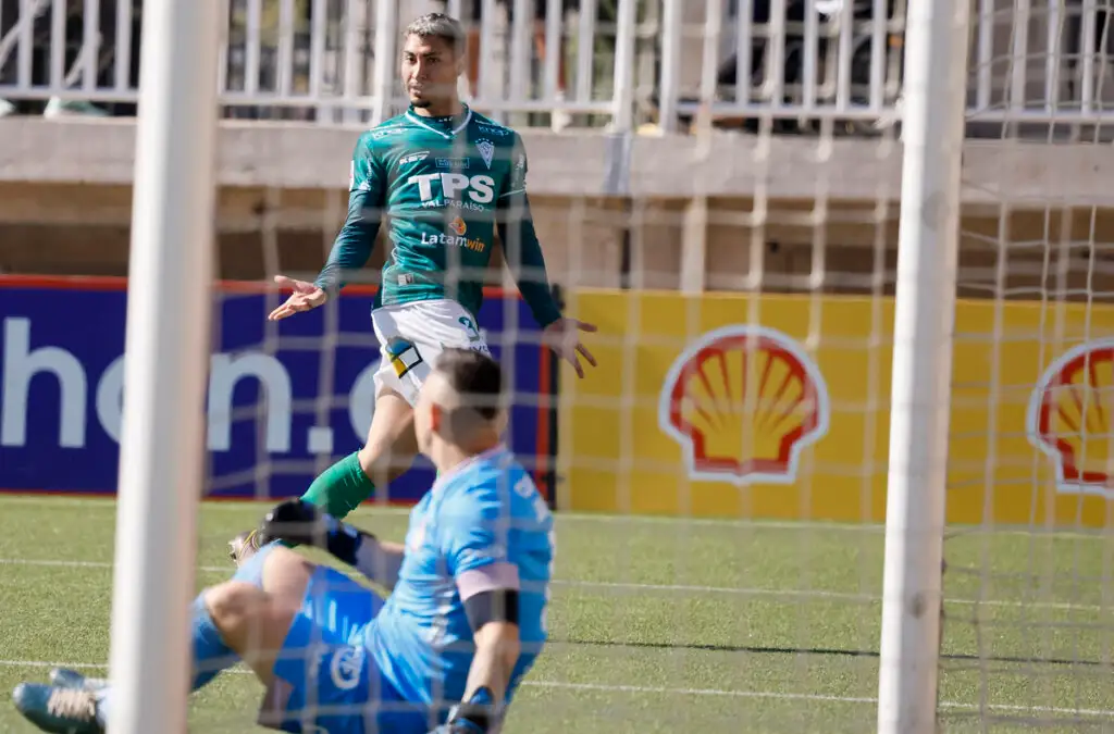 Ethan Espinoza marcó un gol en la derrota de Santiago Wanderers ante Deportes La Serena por Copa Chile.