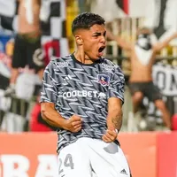 Con 9 canteranos y la vuelta de Jordhy Thompson: Colo-Colo informa citados para enfrentar a Santiago City