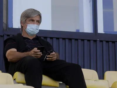 “Negociar es descubrir lo que realmente anhela la otra parte, mientras que usted consigue lo que desea” (Hernández, A.)