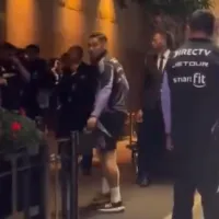 [VIDEO] Metieron presión: Hinchas hacen potente petición al plantel de Colo-Colo en Argentina