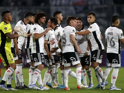 Las dudas que tiene Gustavo Quinteros para el Superclásico ante Universidad de Chile