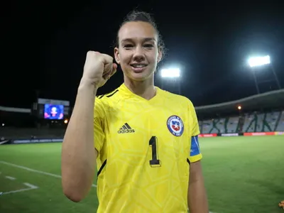 Christiane Endler realiza feroz autocrítica tras la Copa América y hace un potente llamado a sus compañeras