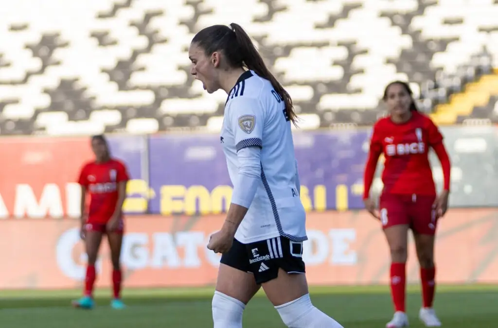 Colo-Colo Femenino viene de golear a la UC.